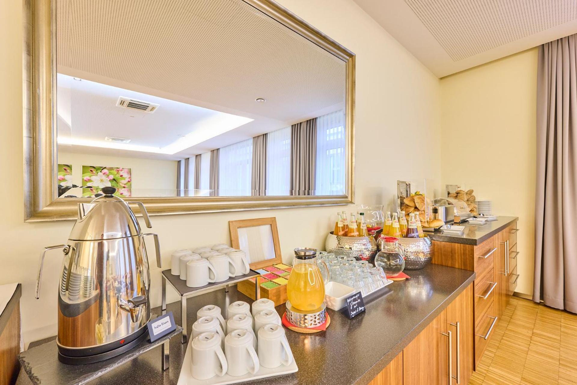 Hotel Apfelbaum Erding Ngoại thất bức ảnh